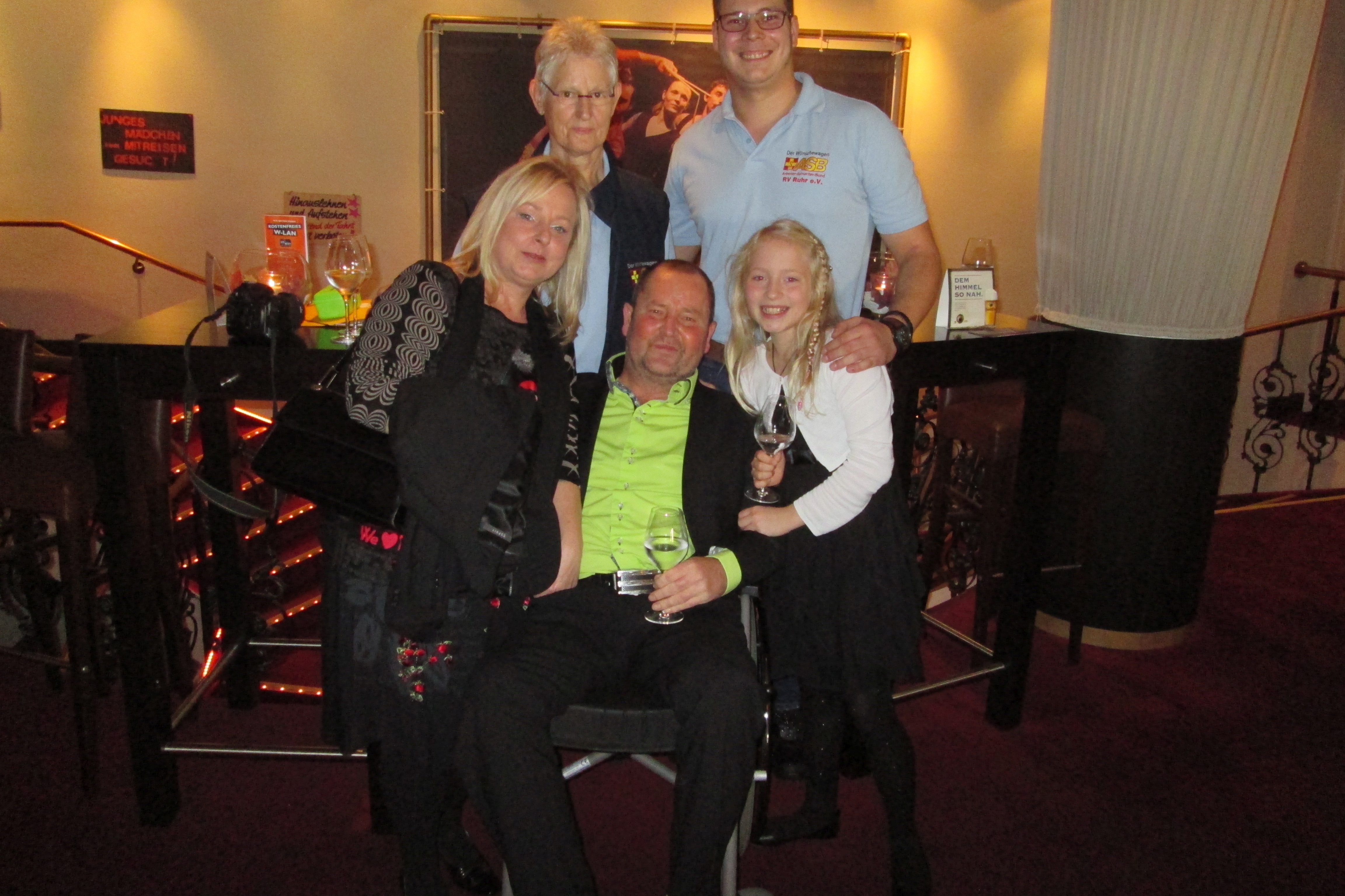 Harald S. im GOP Varieté.jpg Harald S. im GOP Varieté.jpg