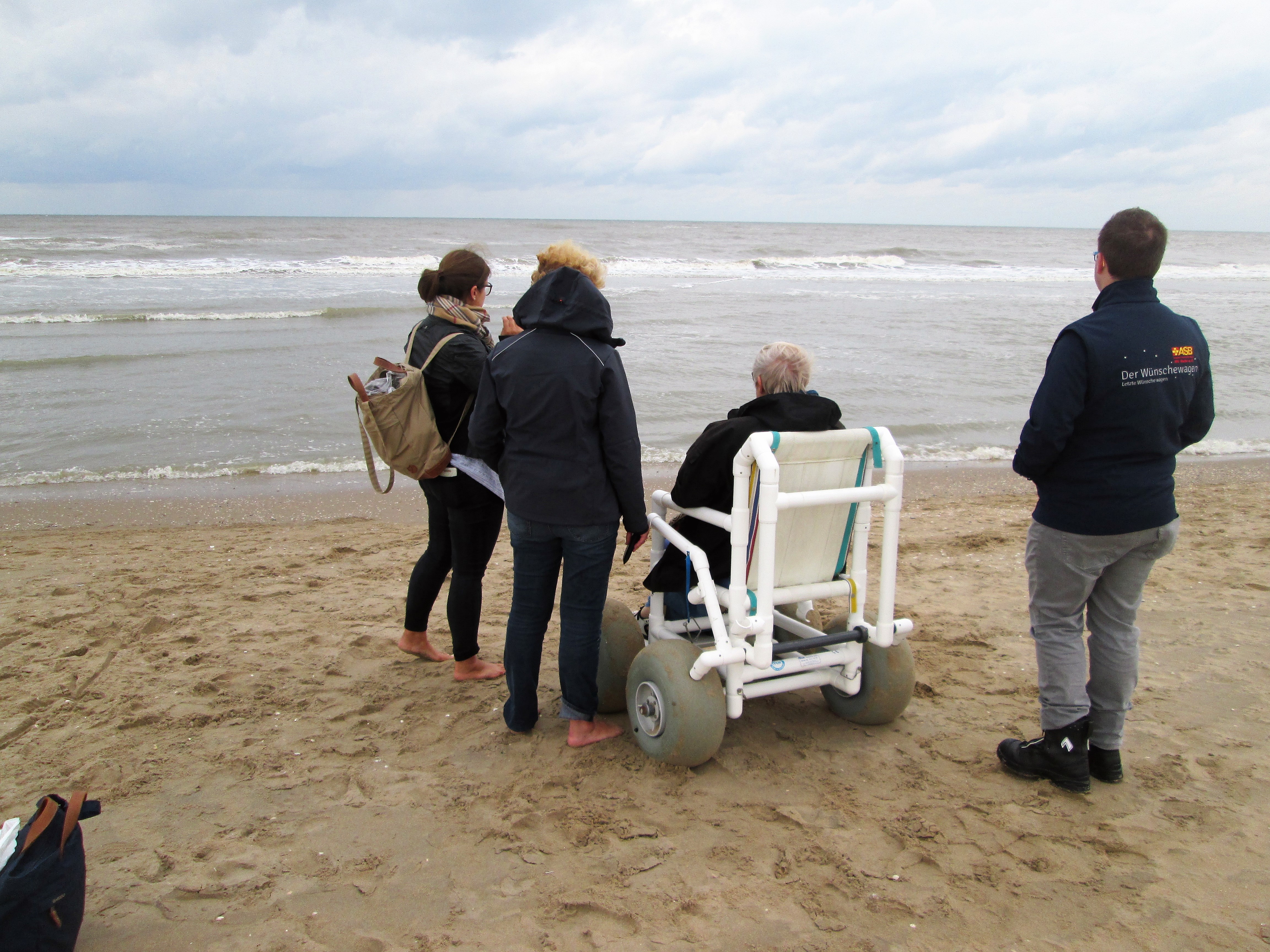 Doris in Katwjik.jpg Doris in Katwjik.jpg